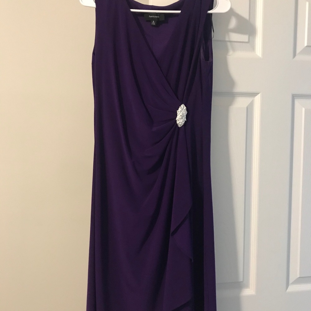 Dress - Picture 2 of 4